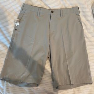Adidas Golf Shorts Size 34 NWT